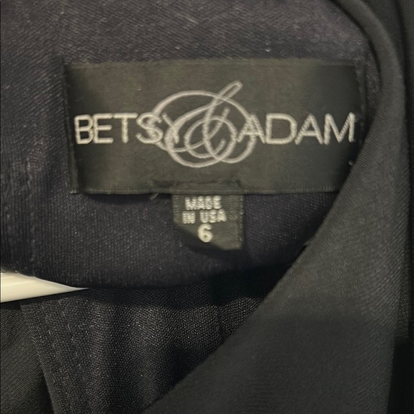 Charcoal Gray Sleeveless Dress - Picture 2 of 4